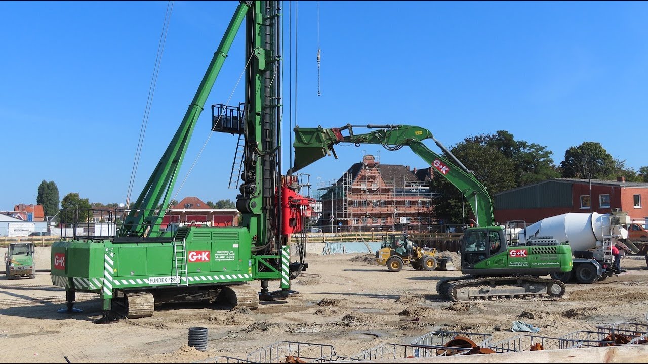 Soeren66 - FUNDEX F280 von G&K beim Bohren von Verdrängungspfählen