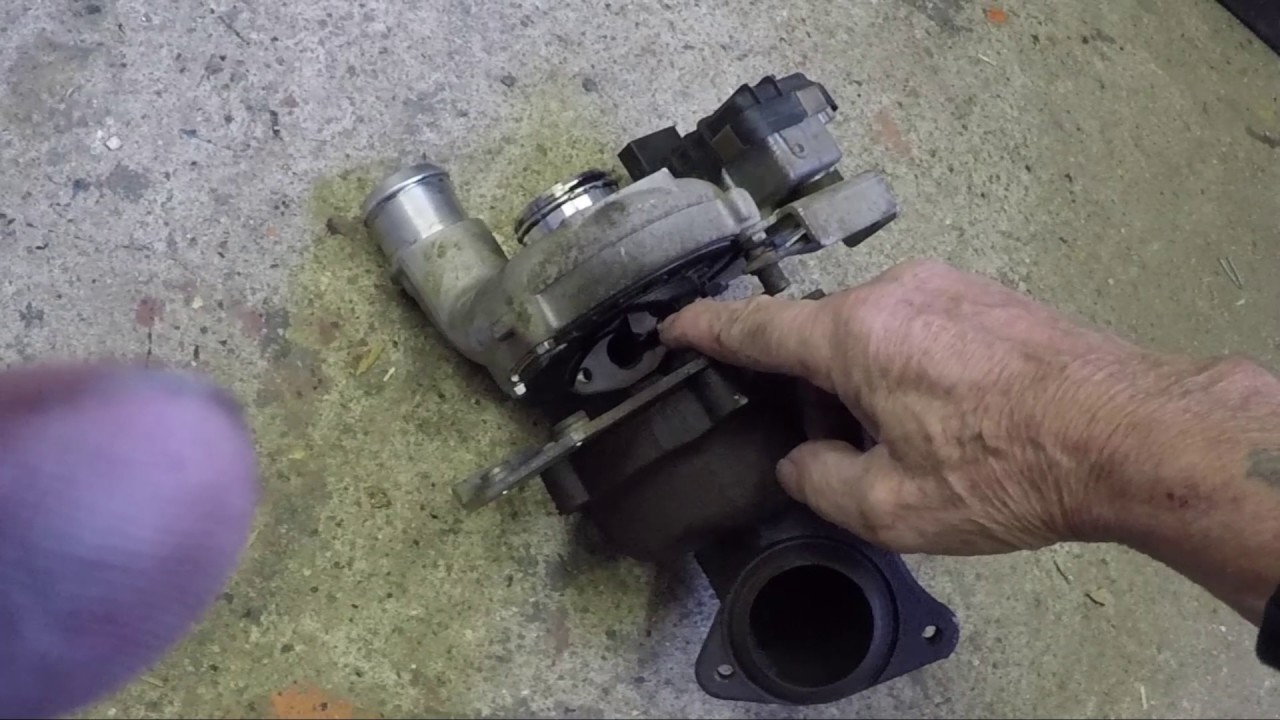 FOCUS 1800 TD CI TURBO CHANGE