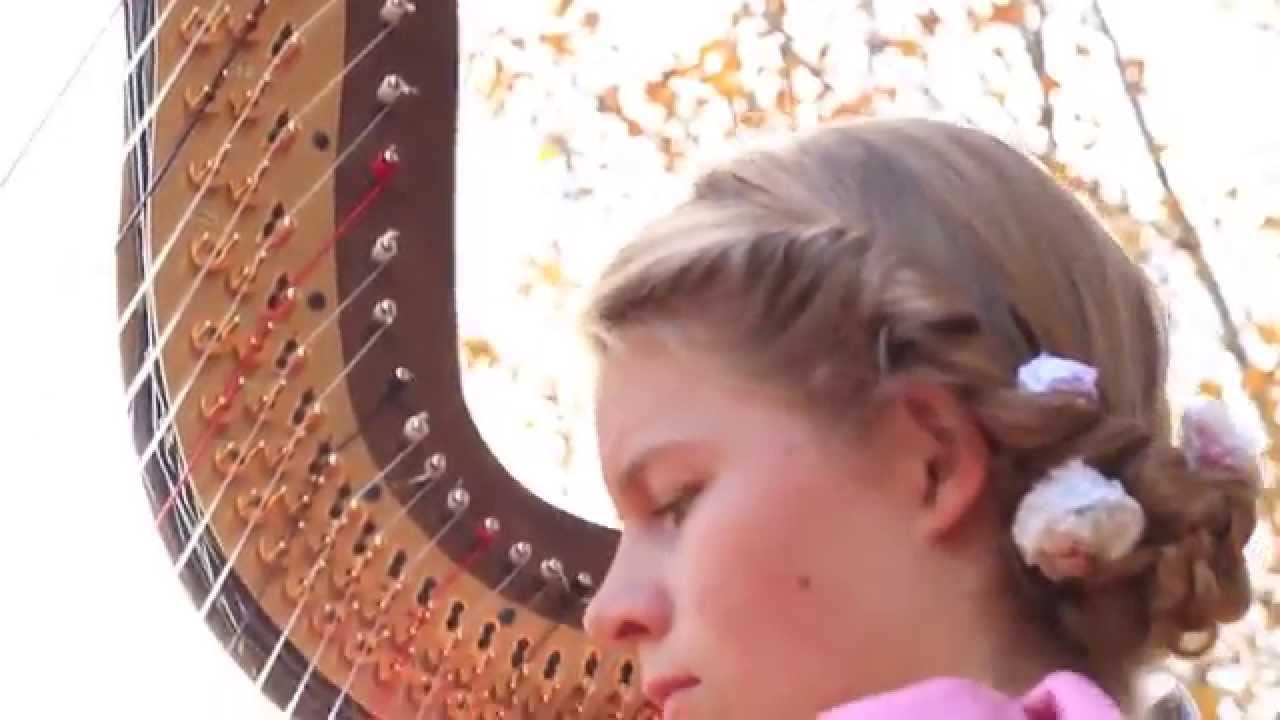 River Flows In You by Yiruma - harp cover by Linnae Biegel