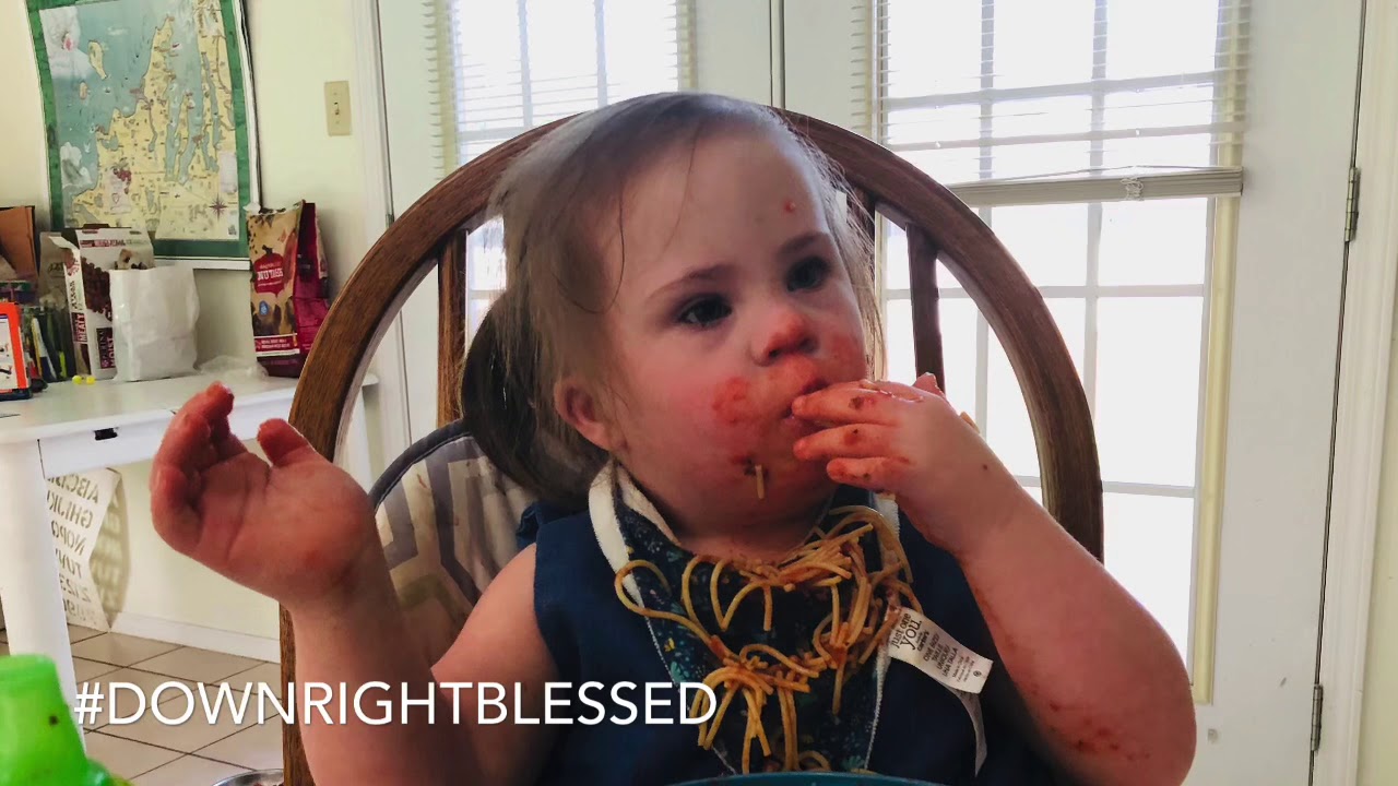 Messy eating is good