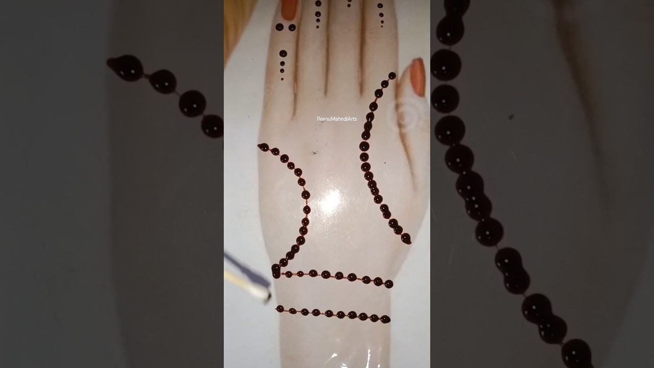 Atheistic & Beautiful Mehndi Design 💝💞#shortvideo #athestic #mehandi #simpletricks #newmehndidesign