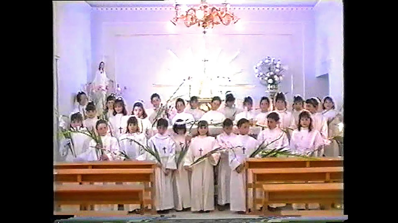 Prima Comunioni nella parrocchia di Sant'Enrico Mussomeli - (7-5-1995)