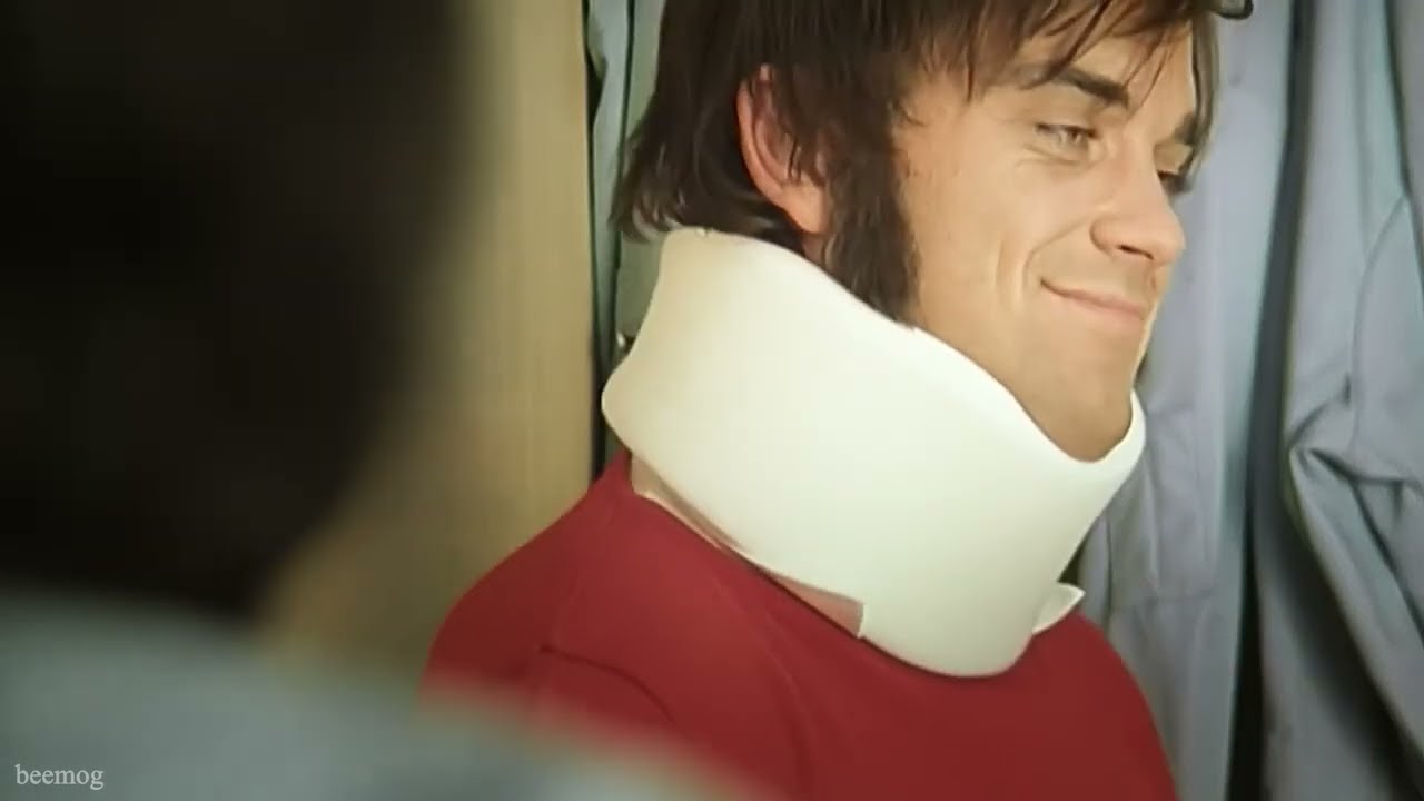 Robbie Williams - Supreme (MV 2000) Full HD