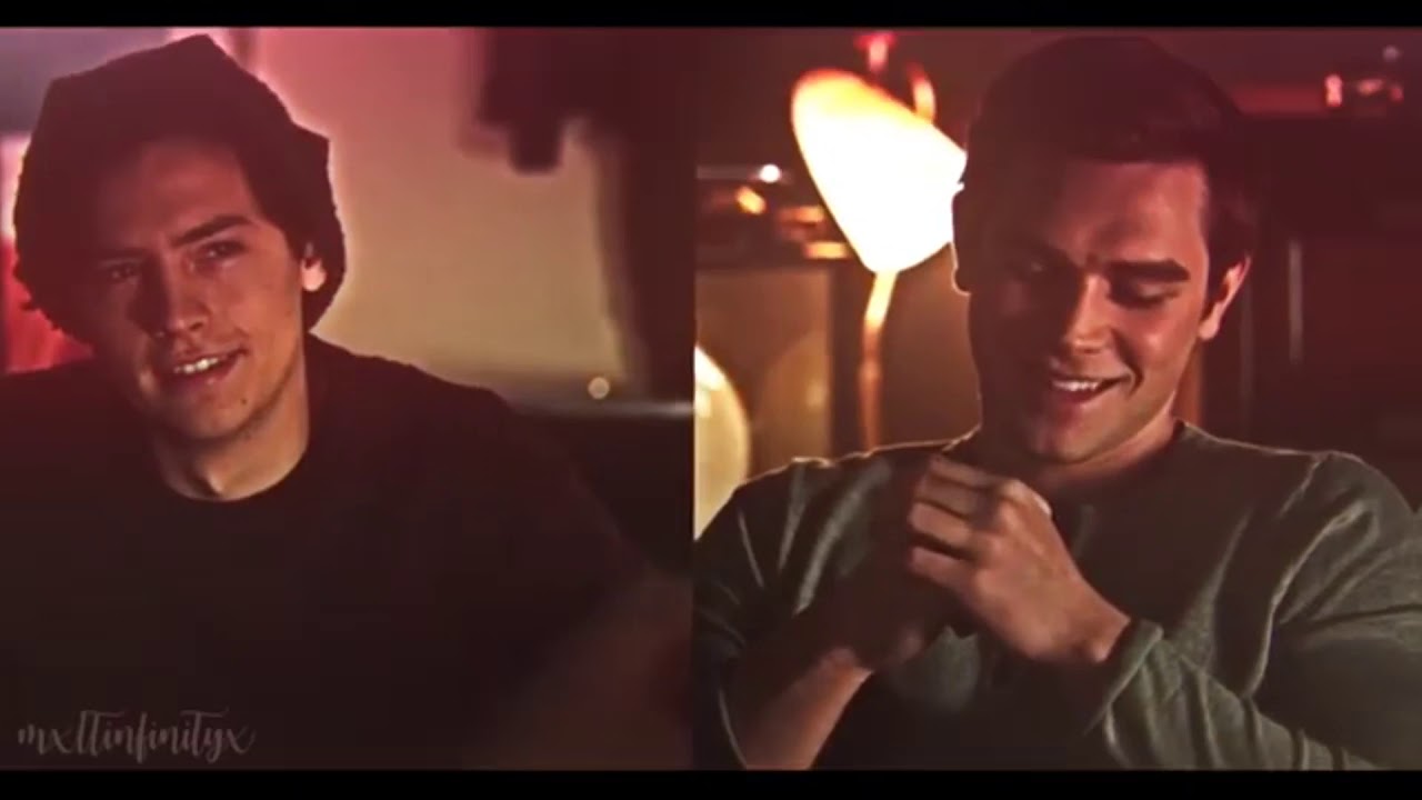 Jarchie edits because let’s face it, they’re soulmates.