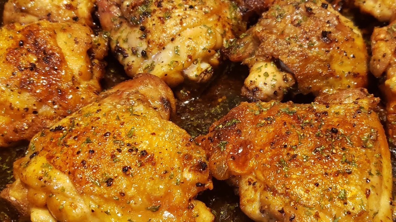GARLIC BUTTER CHICKEN THIGHS! ( DINNER)
