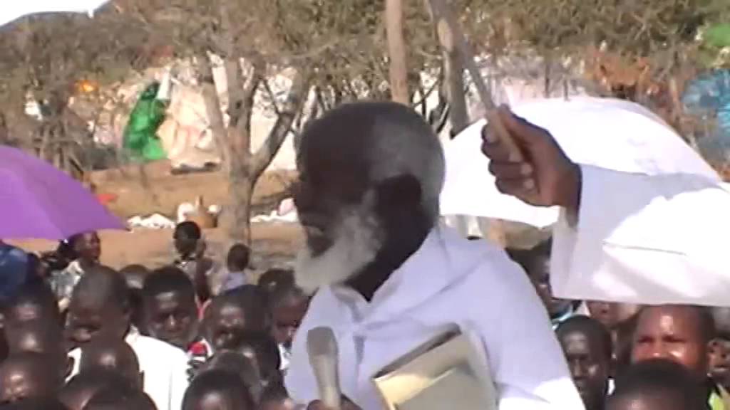 PAUL MWAZHA AT MAPEMBE
