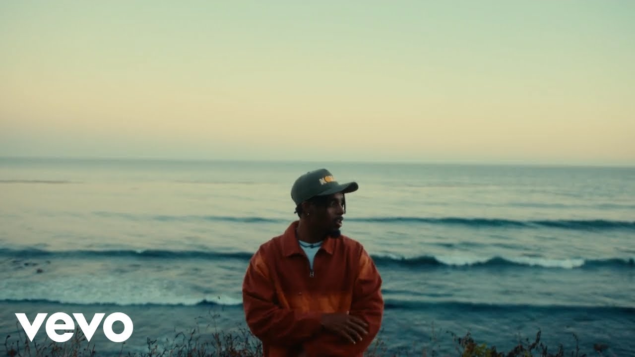 Jaylon Ashaun - NOMAD (Official Music Video)