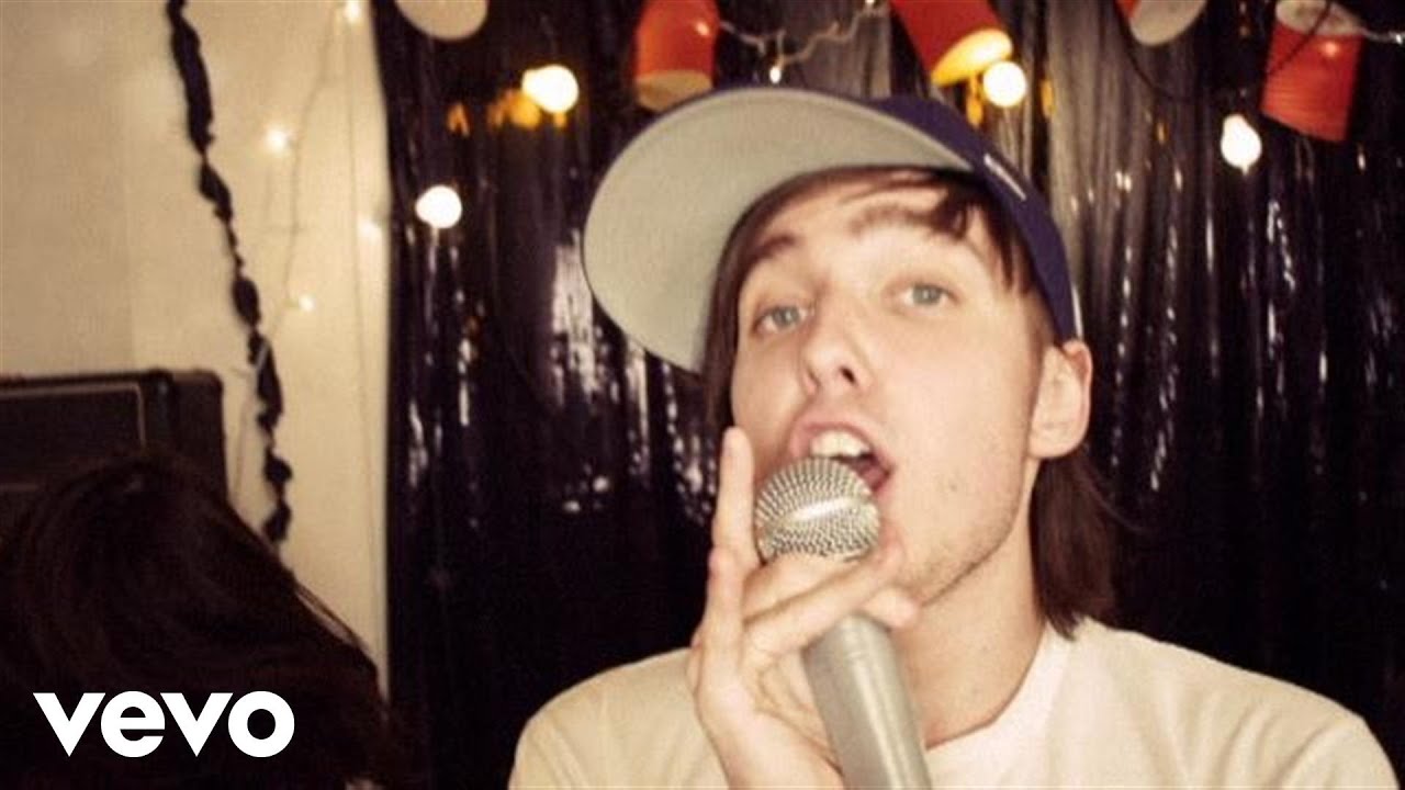 You Me At Six - Kiss And Tell (Official Video)