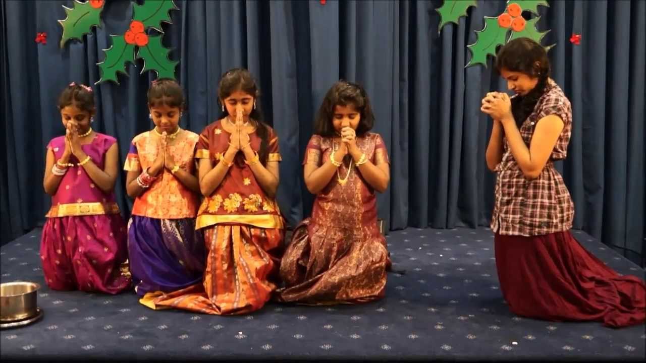 Vannathu poochi sirakadithu, performance by Suganya Robert & Team, Word of God Church, Doha Qatar