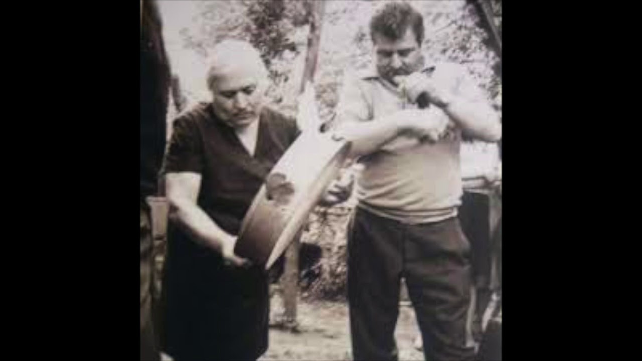 Roberto De Simone - Tammurriata per Castello