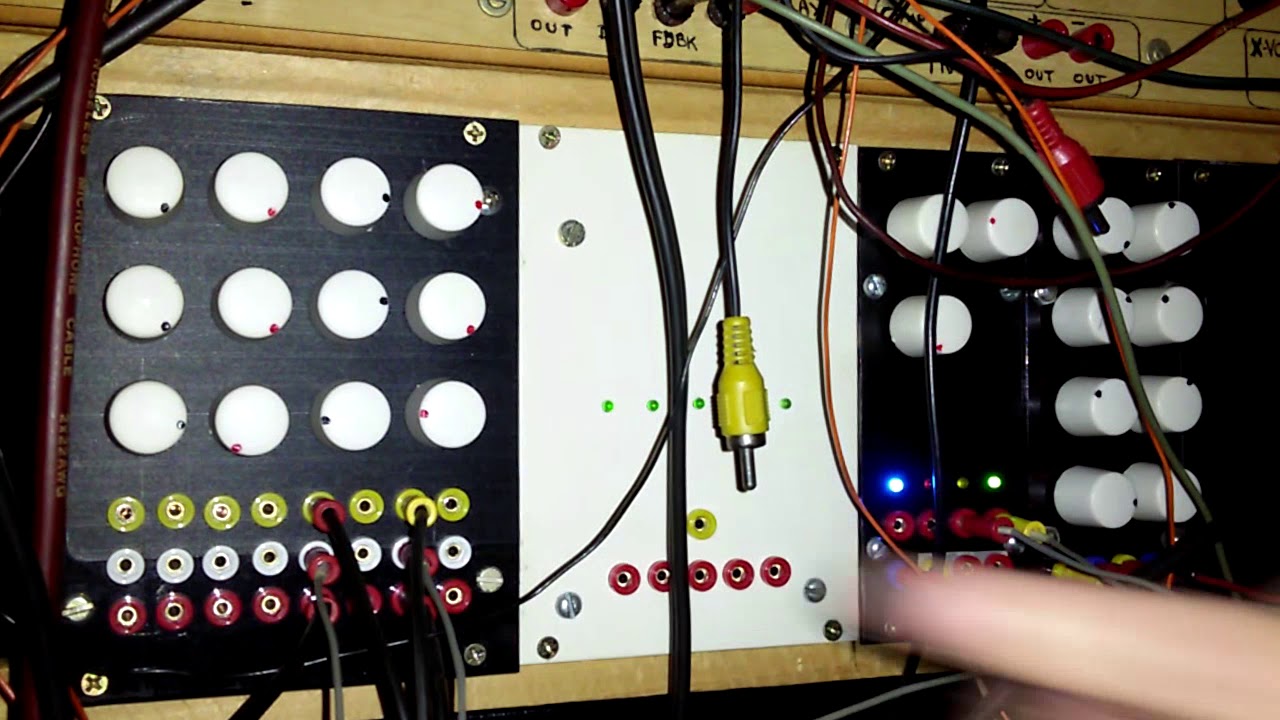 Serge Waveshaper and Electric Guitar: (LM3900) wavefolder analog synth module