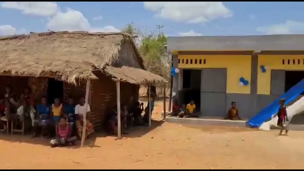66eme école inaugurée ! C’est à Madagascar 🇲🇬 - Nouvelle optique