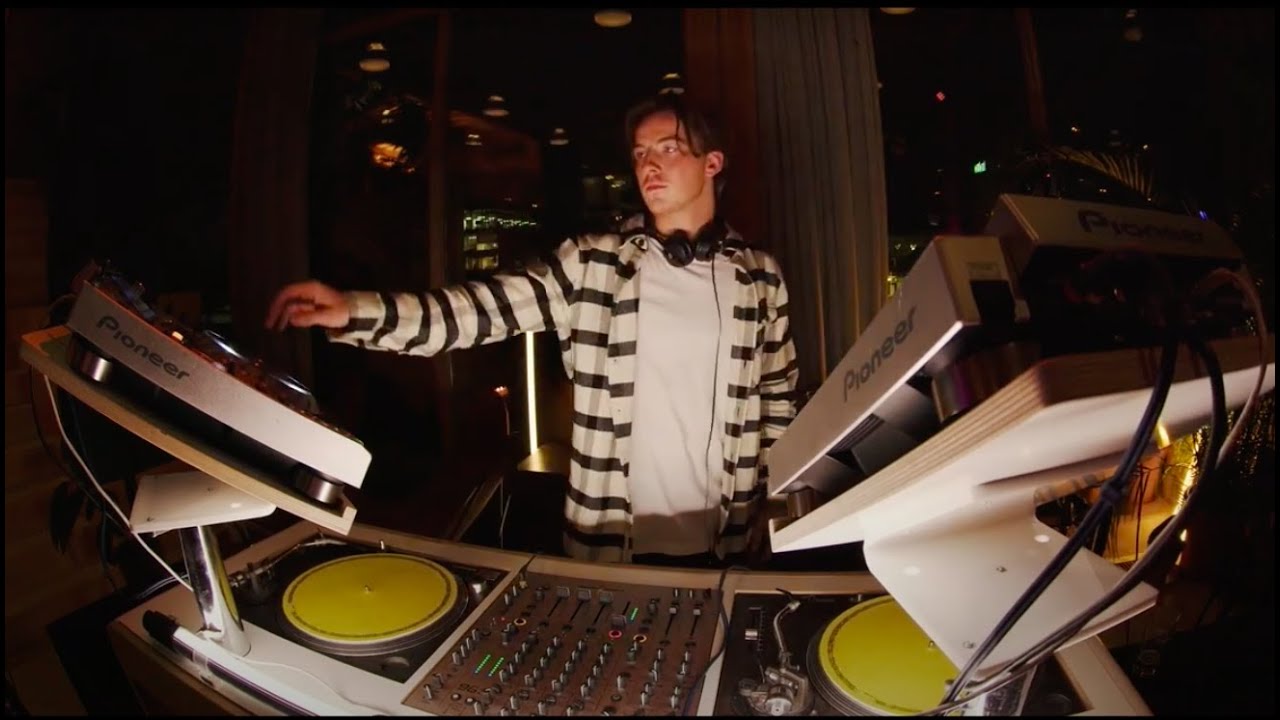 Amsterdam-based M-HIGH's DJ Set
