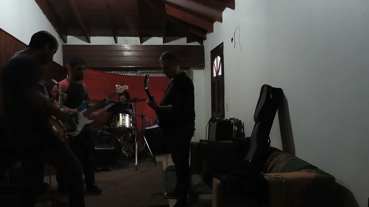 ELECTROVOLT. El brillo. 18 de mayo de 2018