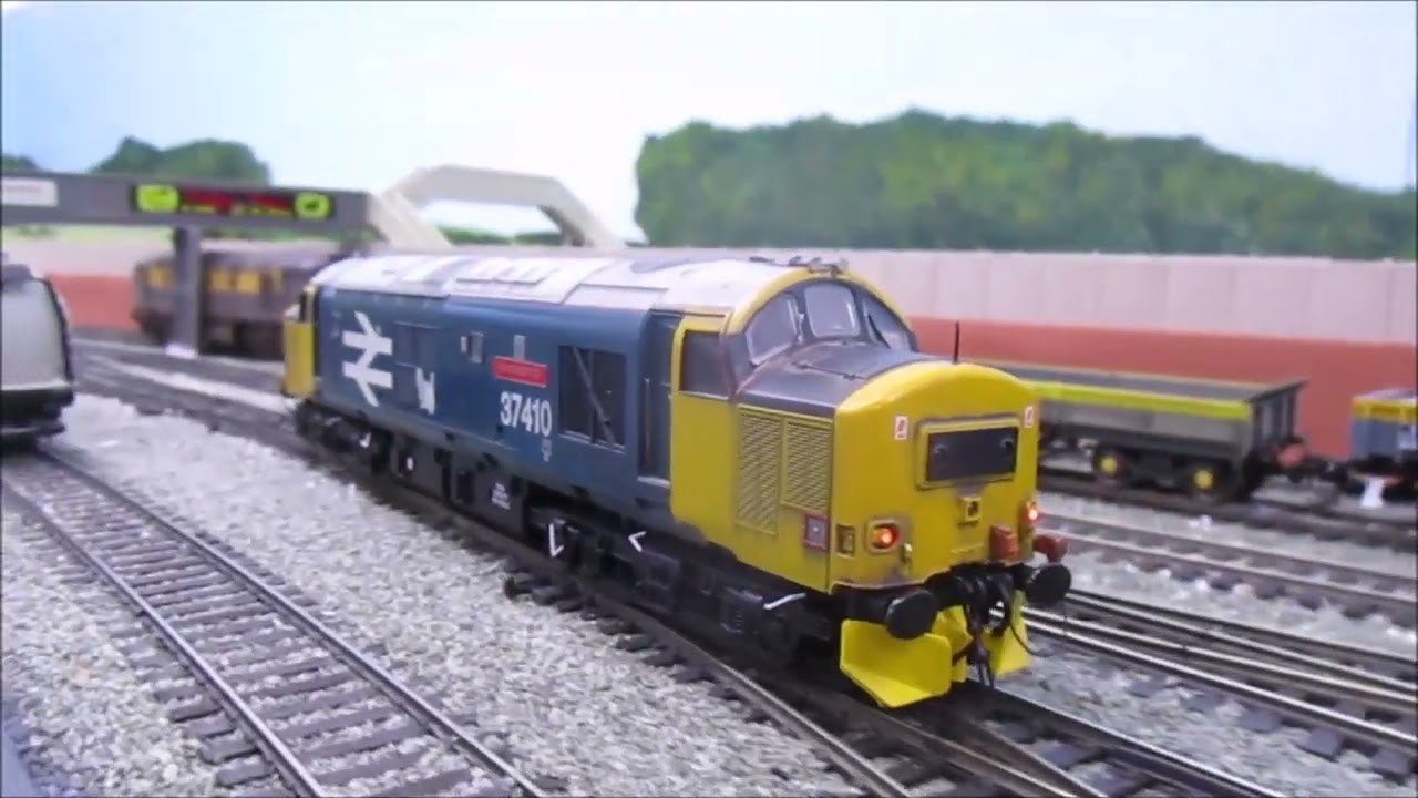 Tonleigh Bridge East Yard No 31, Andy Peters World of Model Railways,