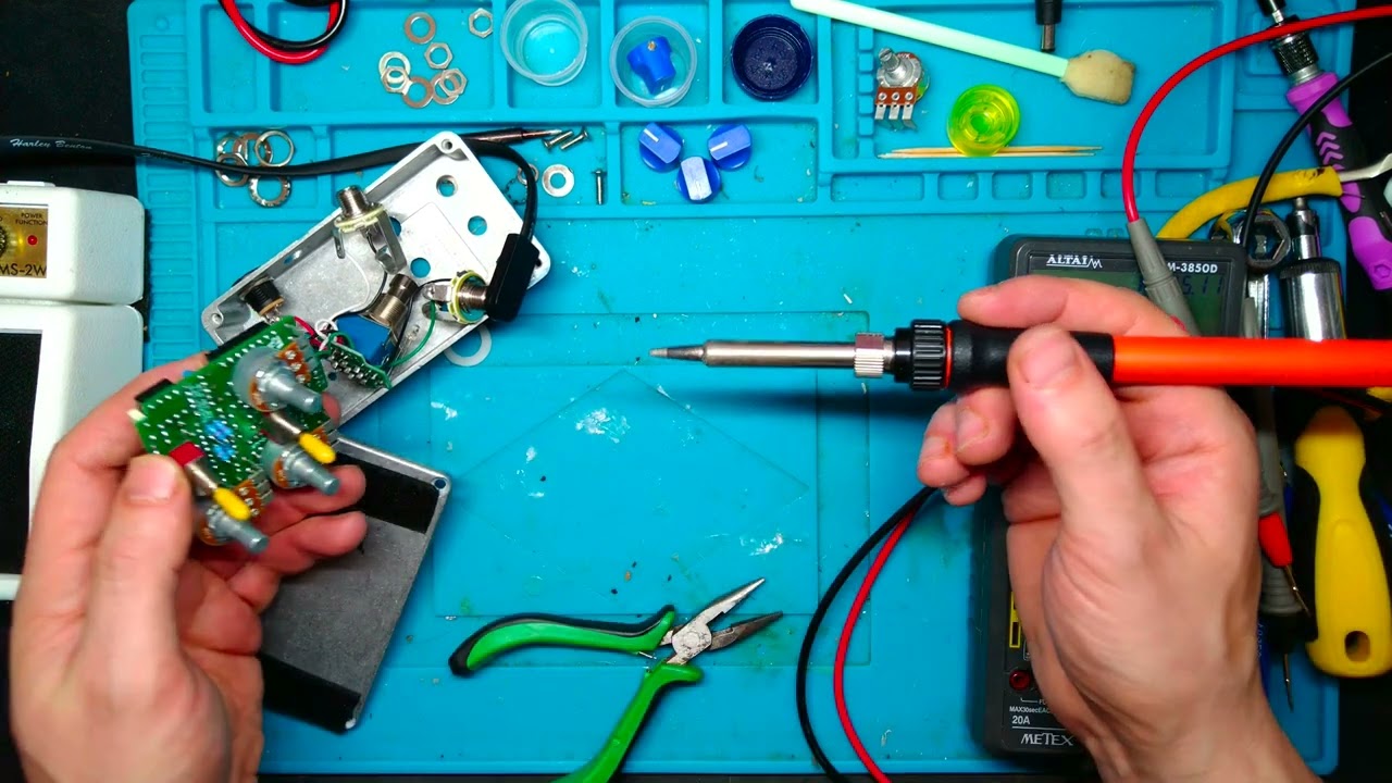 Scratchy Phaser Pedal - Gav Tries To Fix