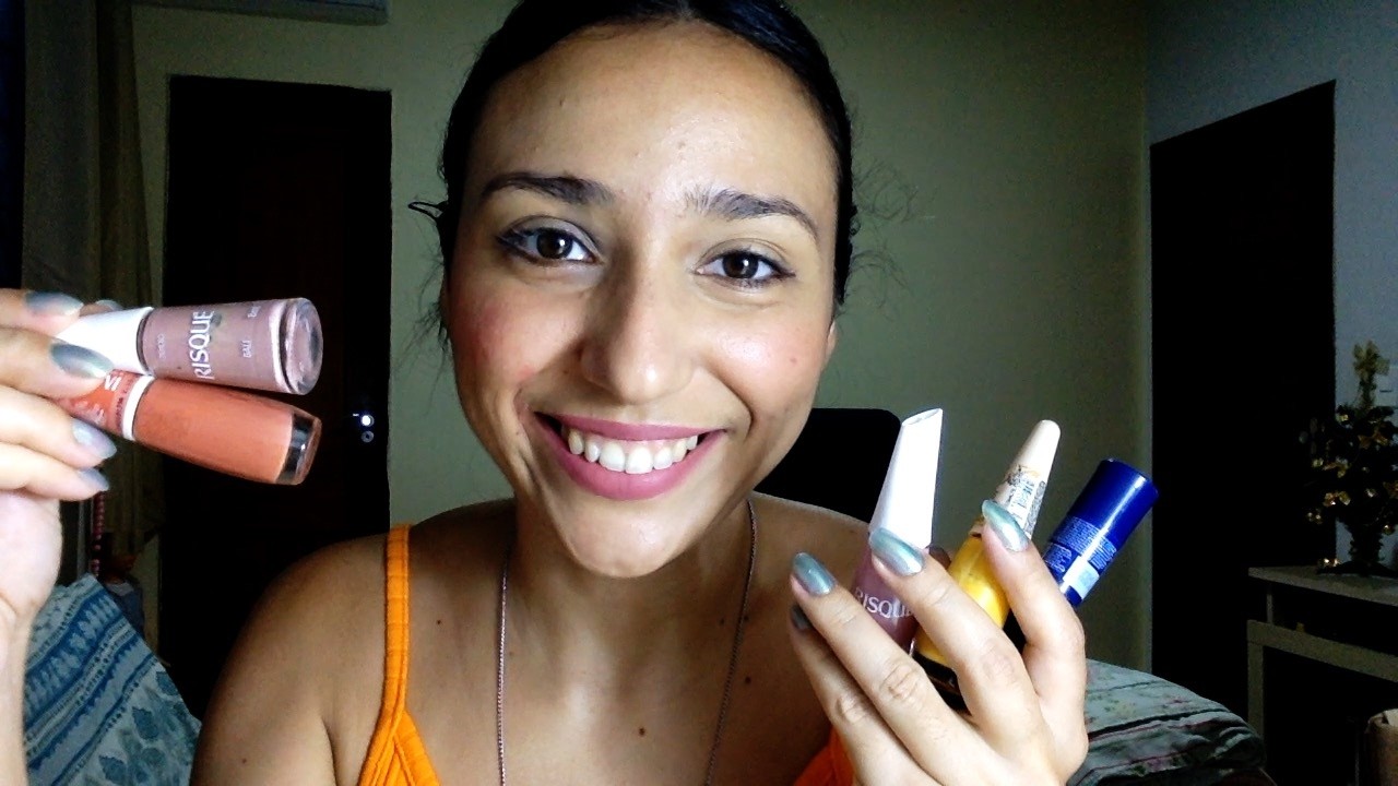 ASMR MANICURE (TAPPING, LÍQUIDO, SPRAY, VOZ SUAVE)