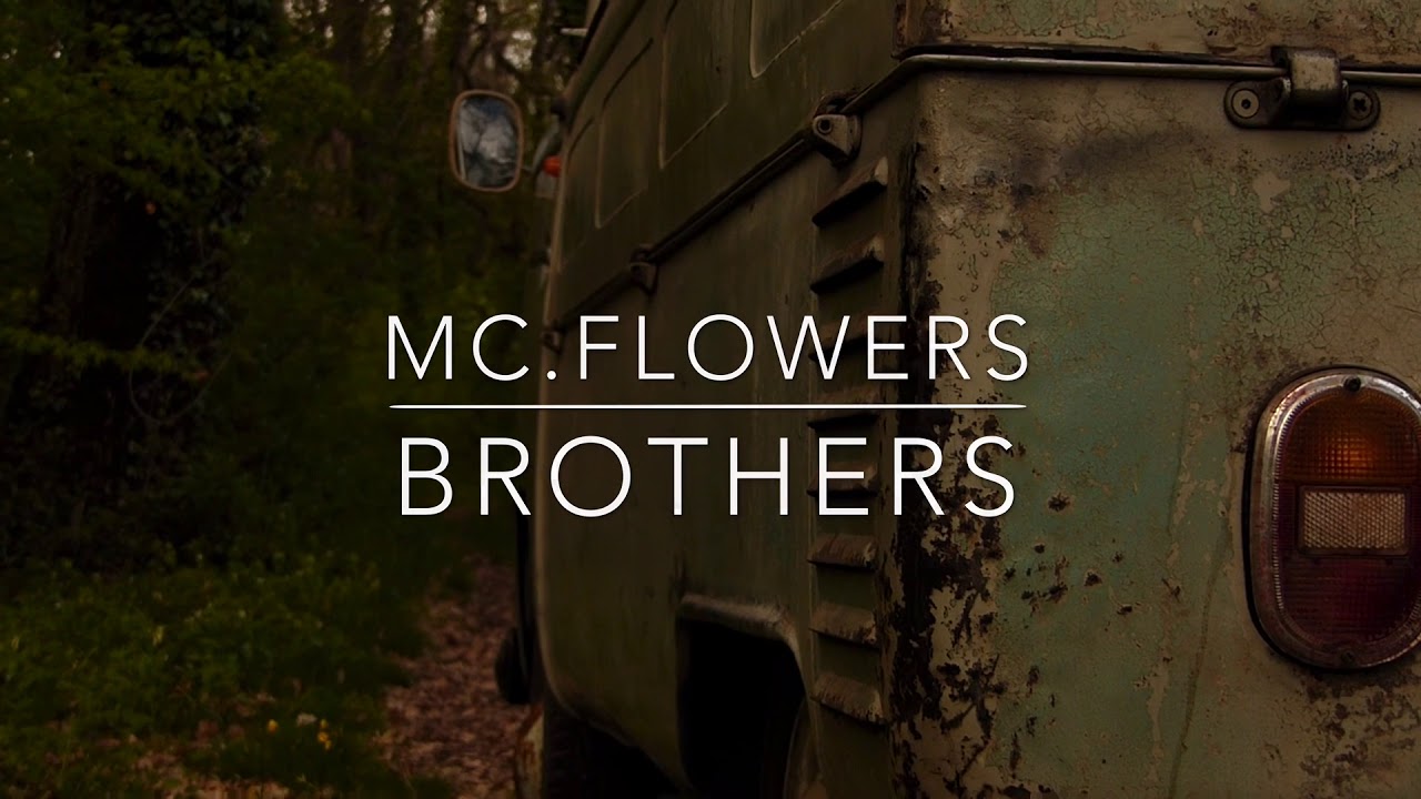 VW Single Cab Bus T1 Volkswagen MC. Flowers-Farm-Garage