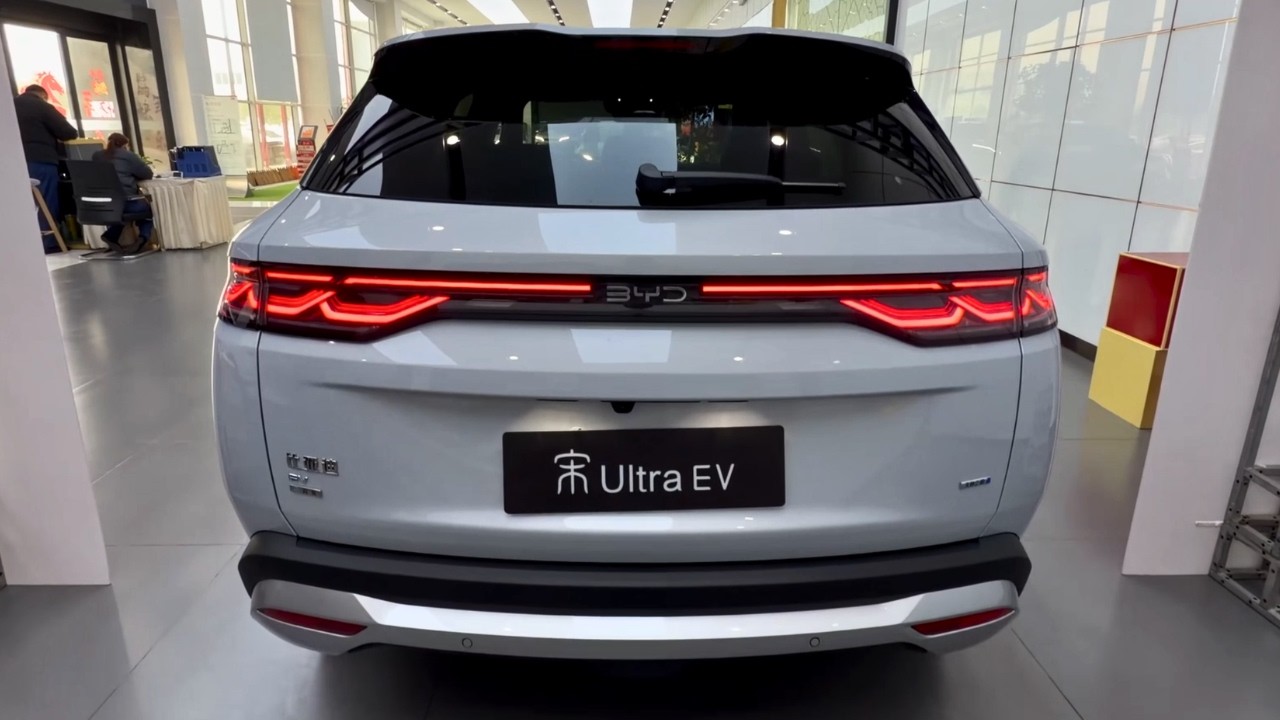 2026 BYD Song Ultra EV