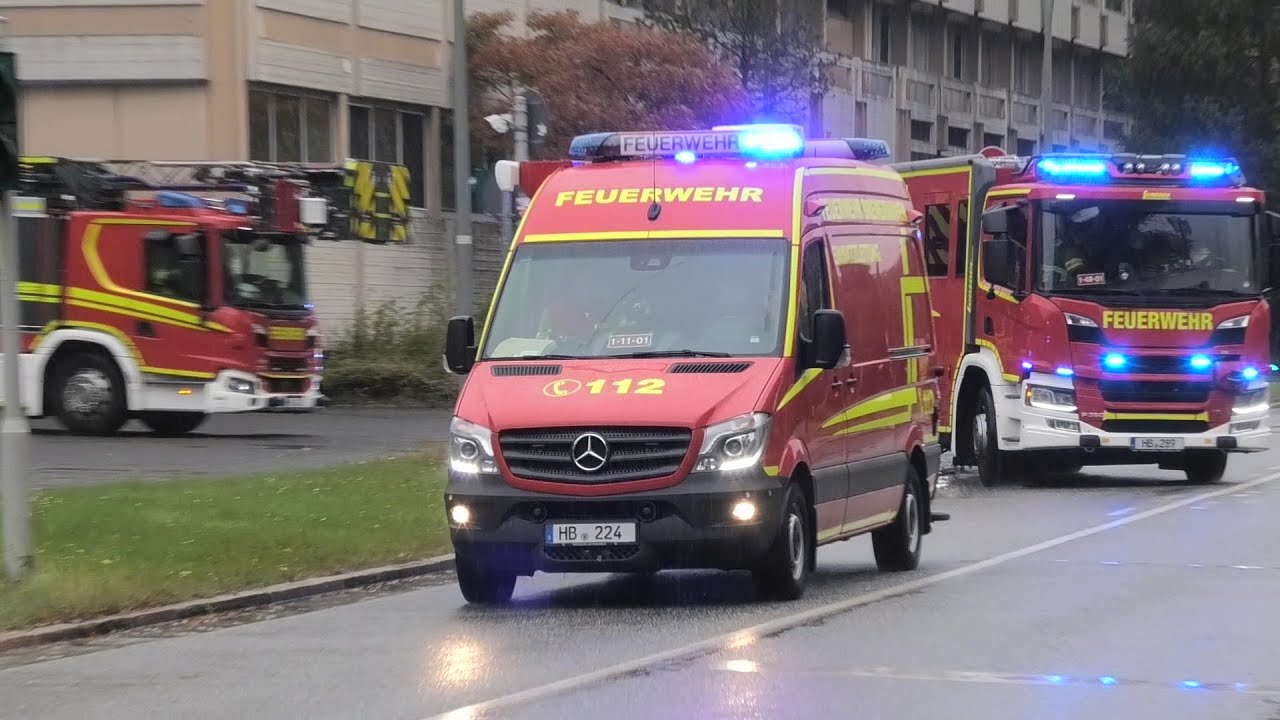 Feuerwehr und rettungsdienst aus der Bremerhavener Kaserne