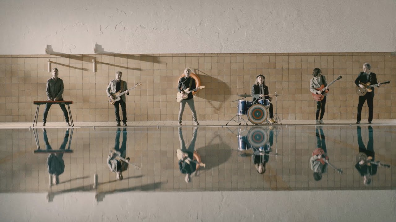Els Pets - Ulls com piscines - Videoclip Oficial