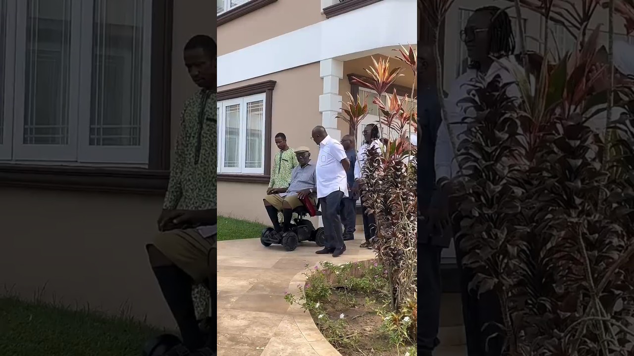 Dr. Bawumia & Hajia Samira Bawumia pays a courtesy visit to fmr. Prez. Kuffour. #winwithbawumia #fyp
