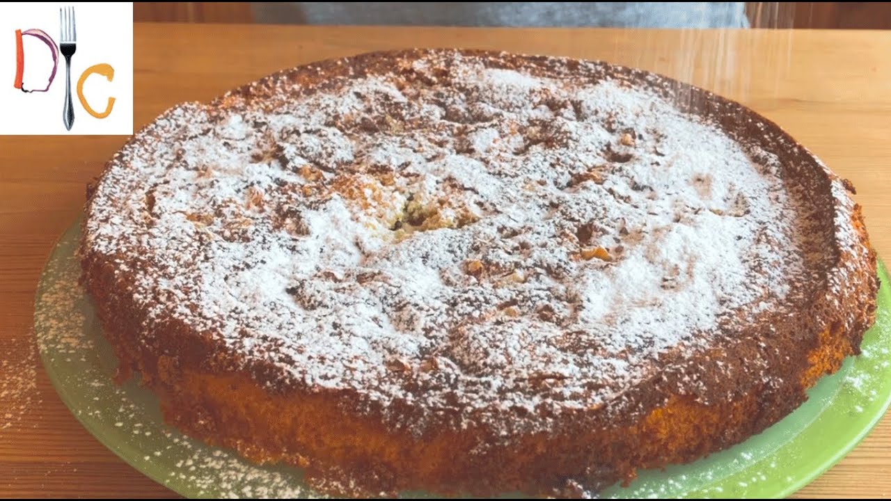 Pear Walnut Pie | Delicious Cuisine