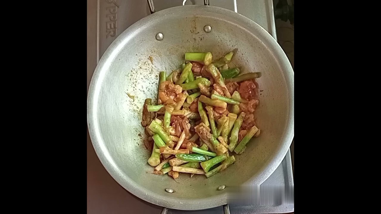 |লতি চিংড়ি রেসিপি||Loti chingri recipe||Deshi recipe|