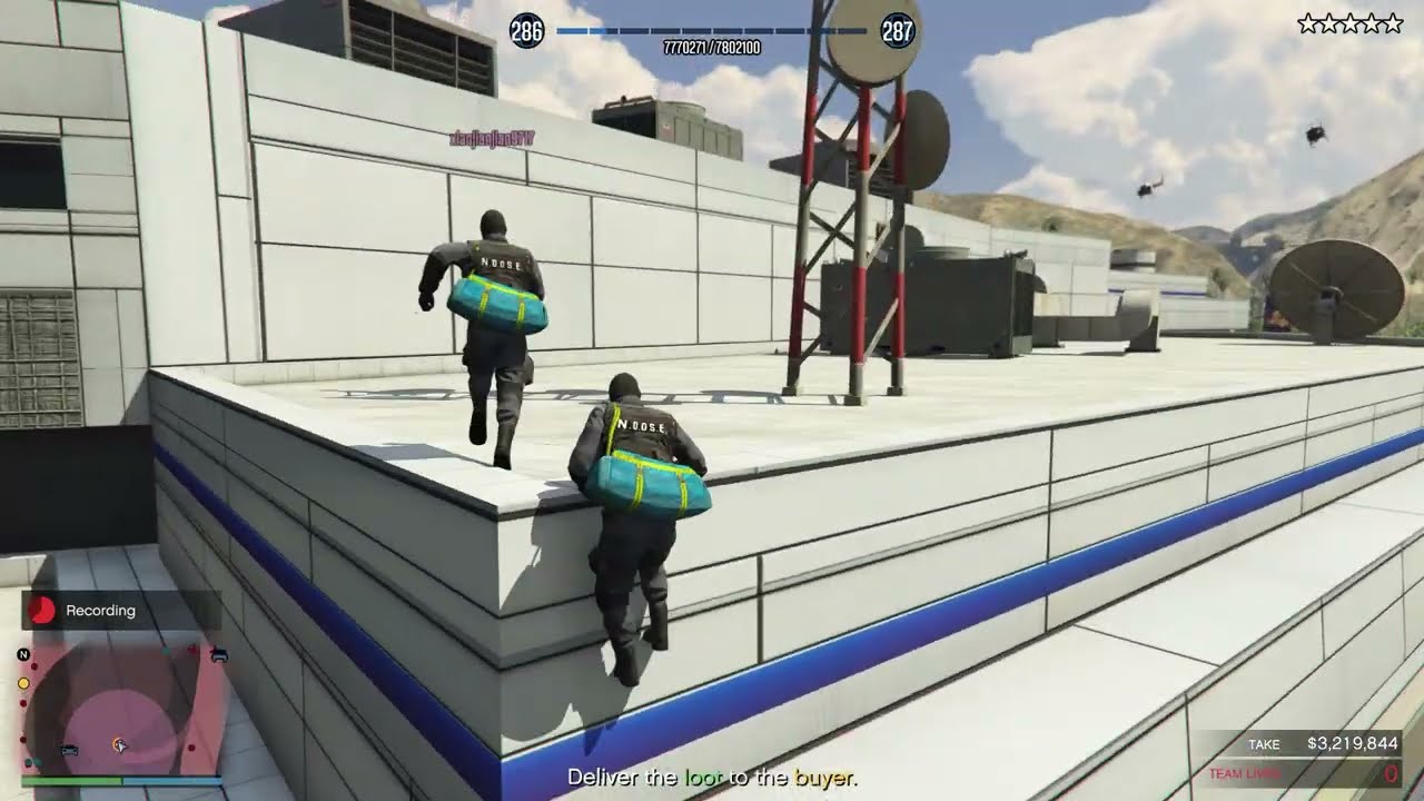 HOW TO GET ON THE TOP OF HELICOPTER BUILDING\GTA 5 DIAMOND CASINO HIEST HELICOPTER ESCAPE TUTORIAL🔥