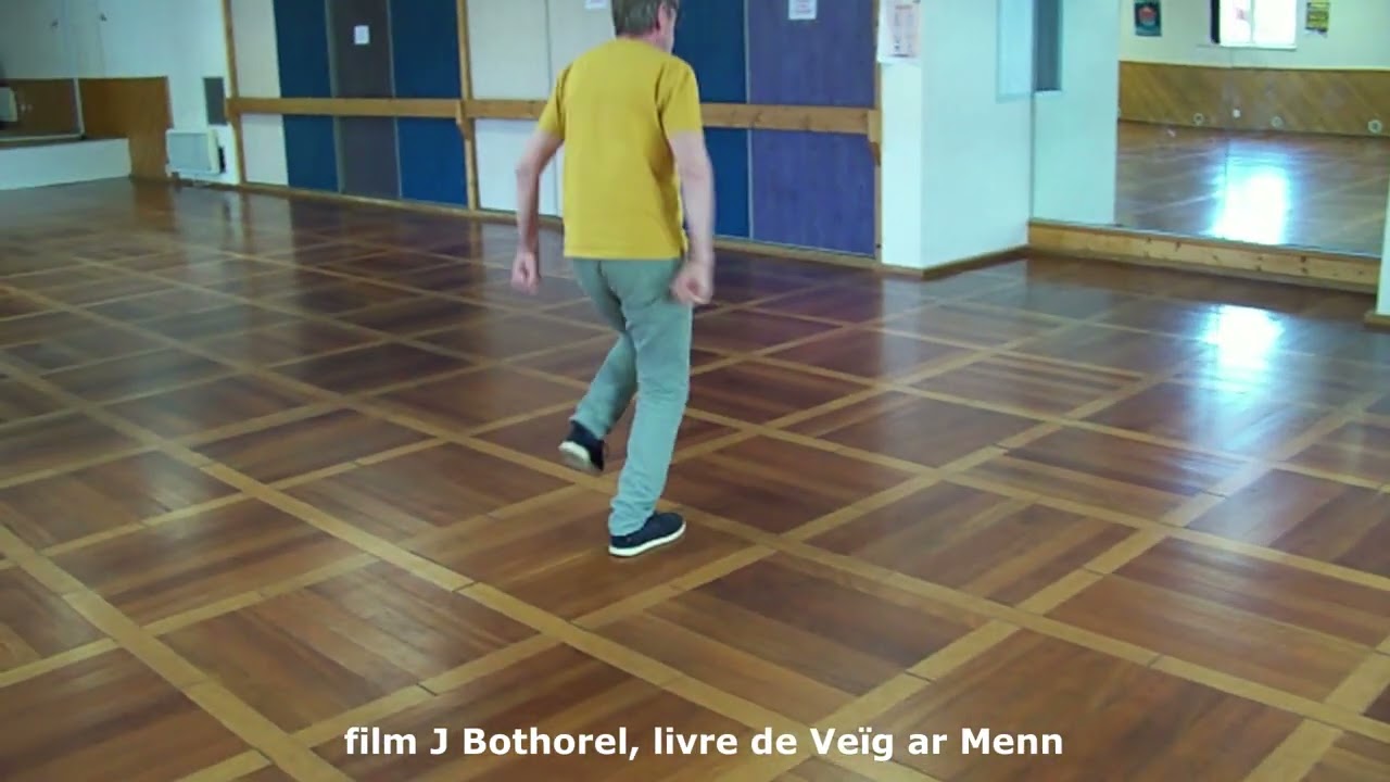 Danse bretonne : gavotte kernevodez 1