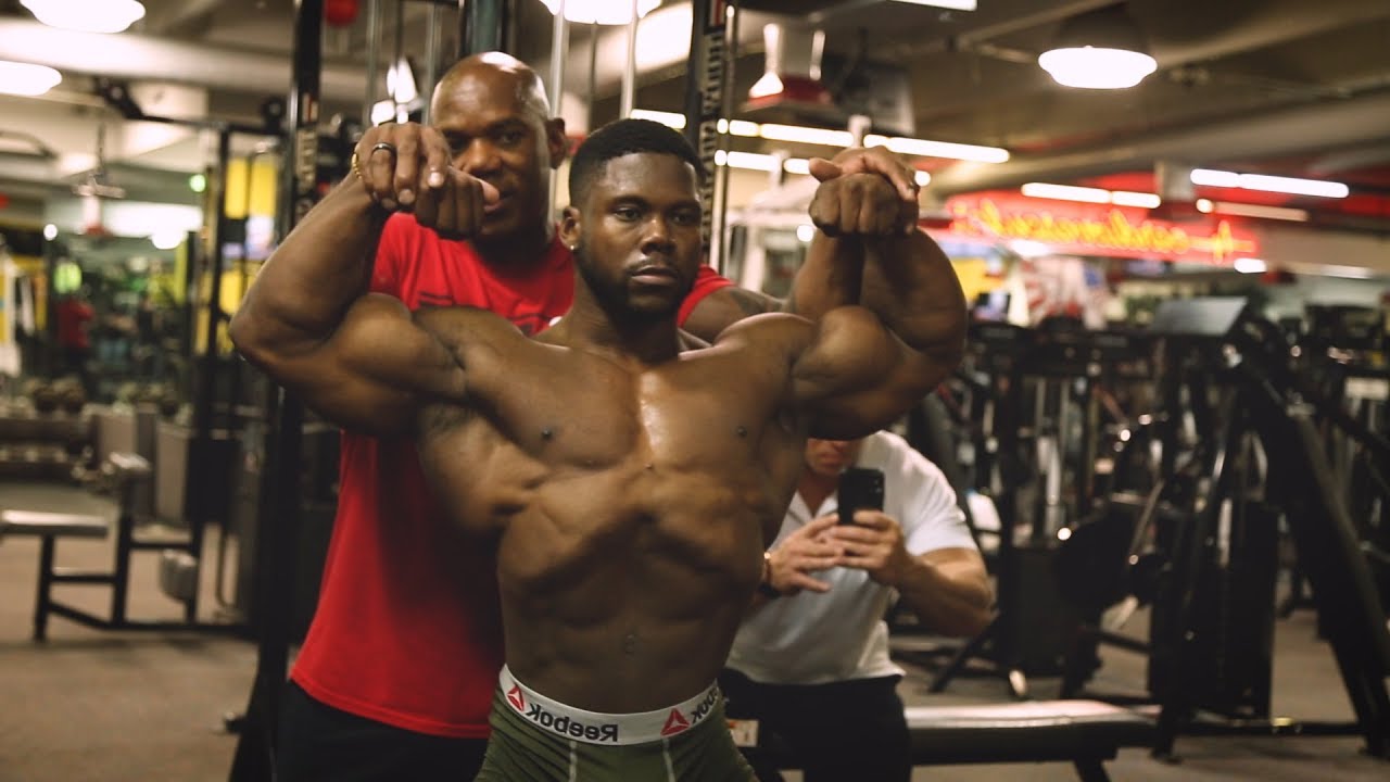 Road to the Arnold: Keone Pearson Posing Practice with Coach Flex Wheeler
