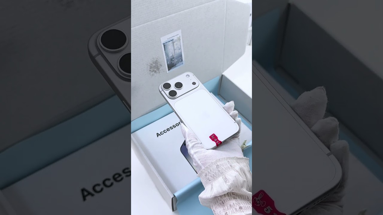 iPhone 17 Pro Gift Box impressive packing