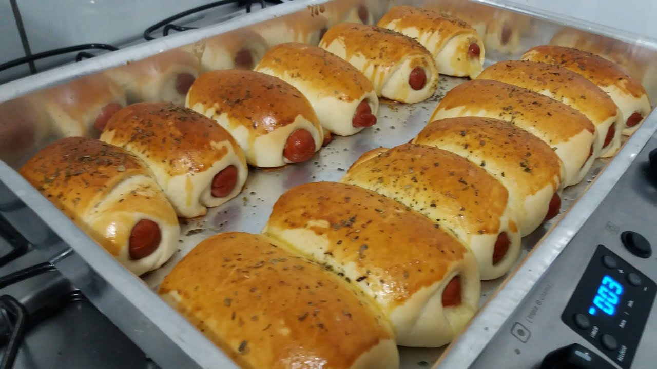 ENROLADINHO DE SALSICHA DELICIOSO  !!! RECEITINHAS COM AMOR.