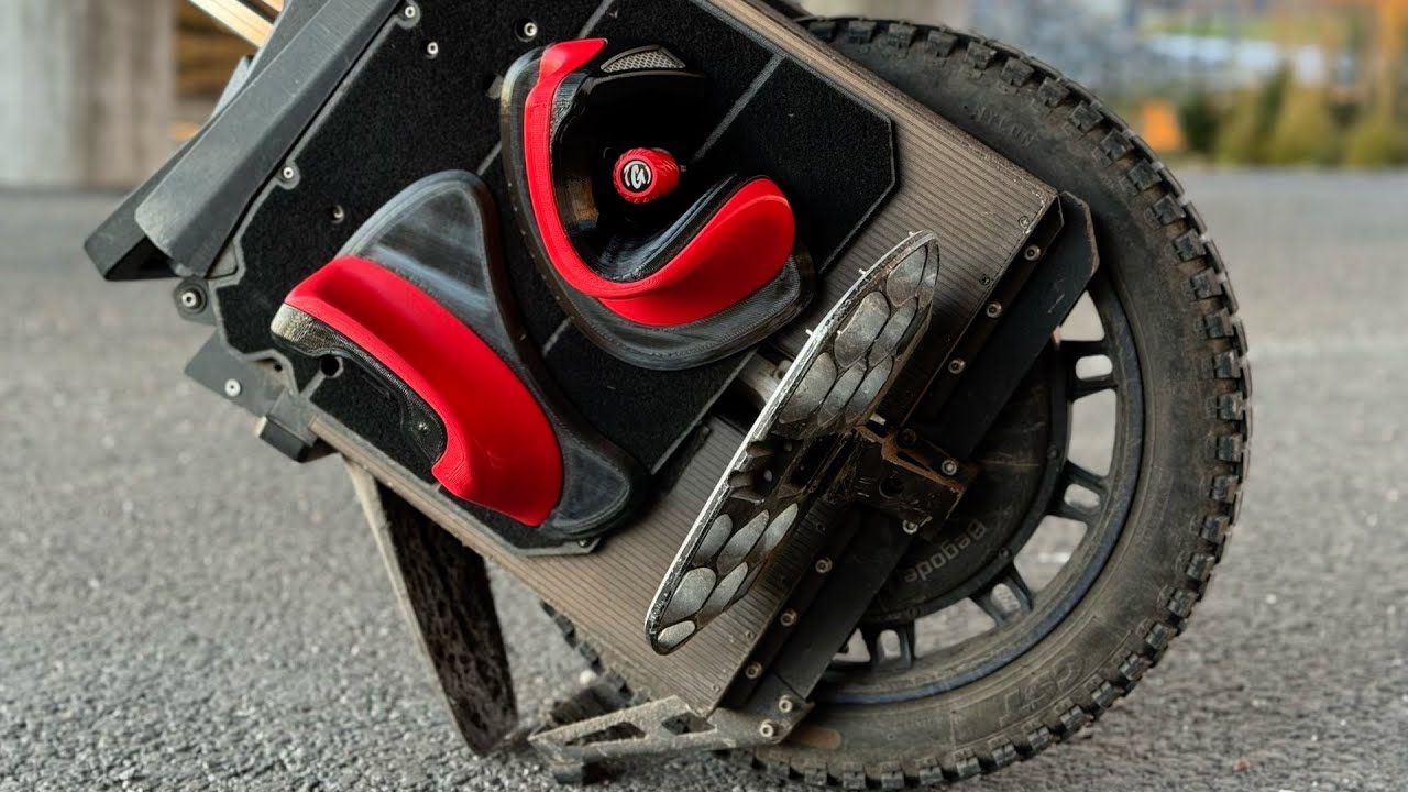 Grizzla Sync Unboxing, Setup and First Ride on the EX30.