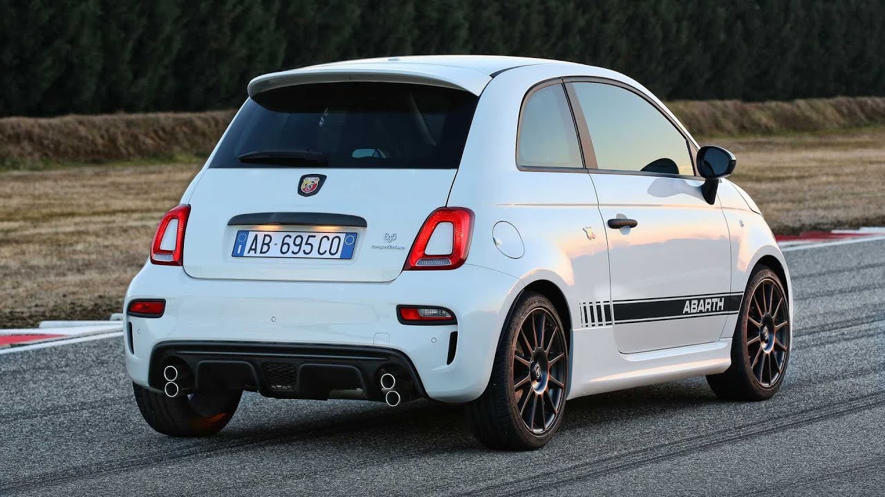 Abarth 695 Competizione (2022) revealed | Abarth keeps enthusiasts happy with more noise!