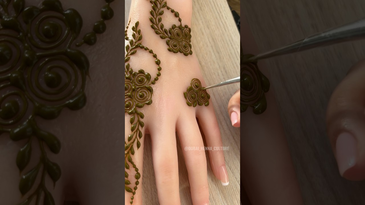 #henna #hennamagic #mehndi #hennatatto #hennaart #hennacraze #creativehenna #hennadesign #shorts