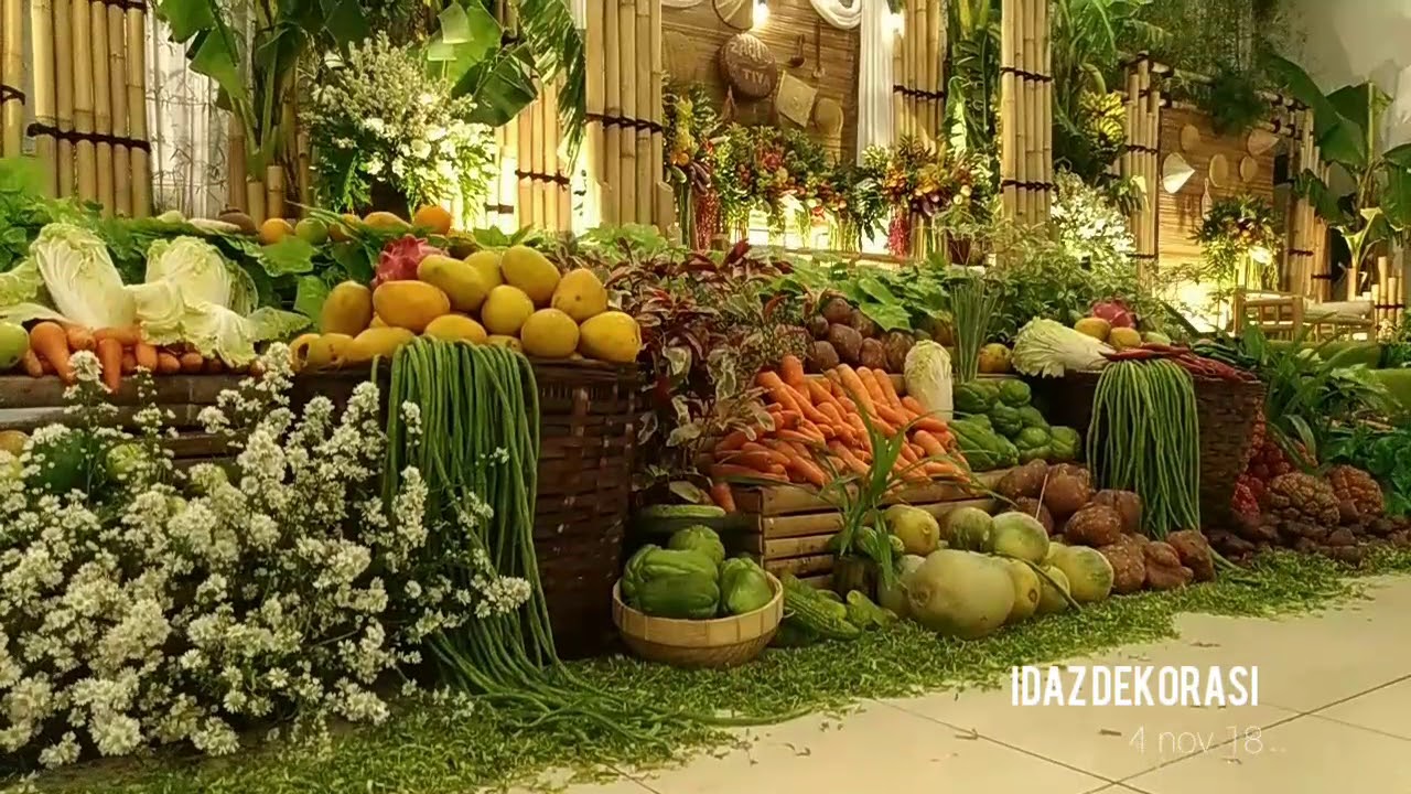 Dekorasi wedding bambu by idaz dekorasi WA0821 4202 1975 #dekorasiweddingbambu #dekorasiweddingsayur