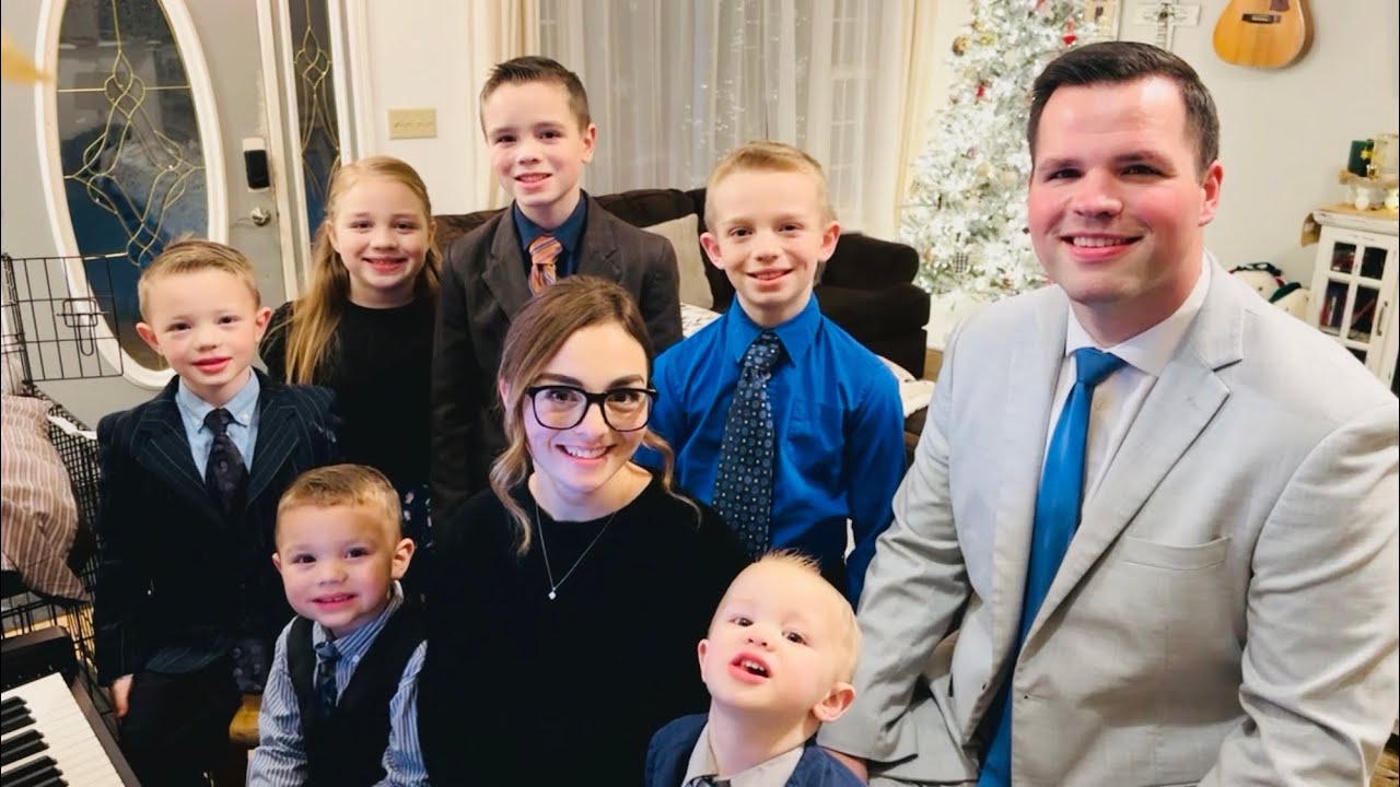 Thank You Lord For Your Blessings On Me! Family Gospel Singing! Family harmony!