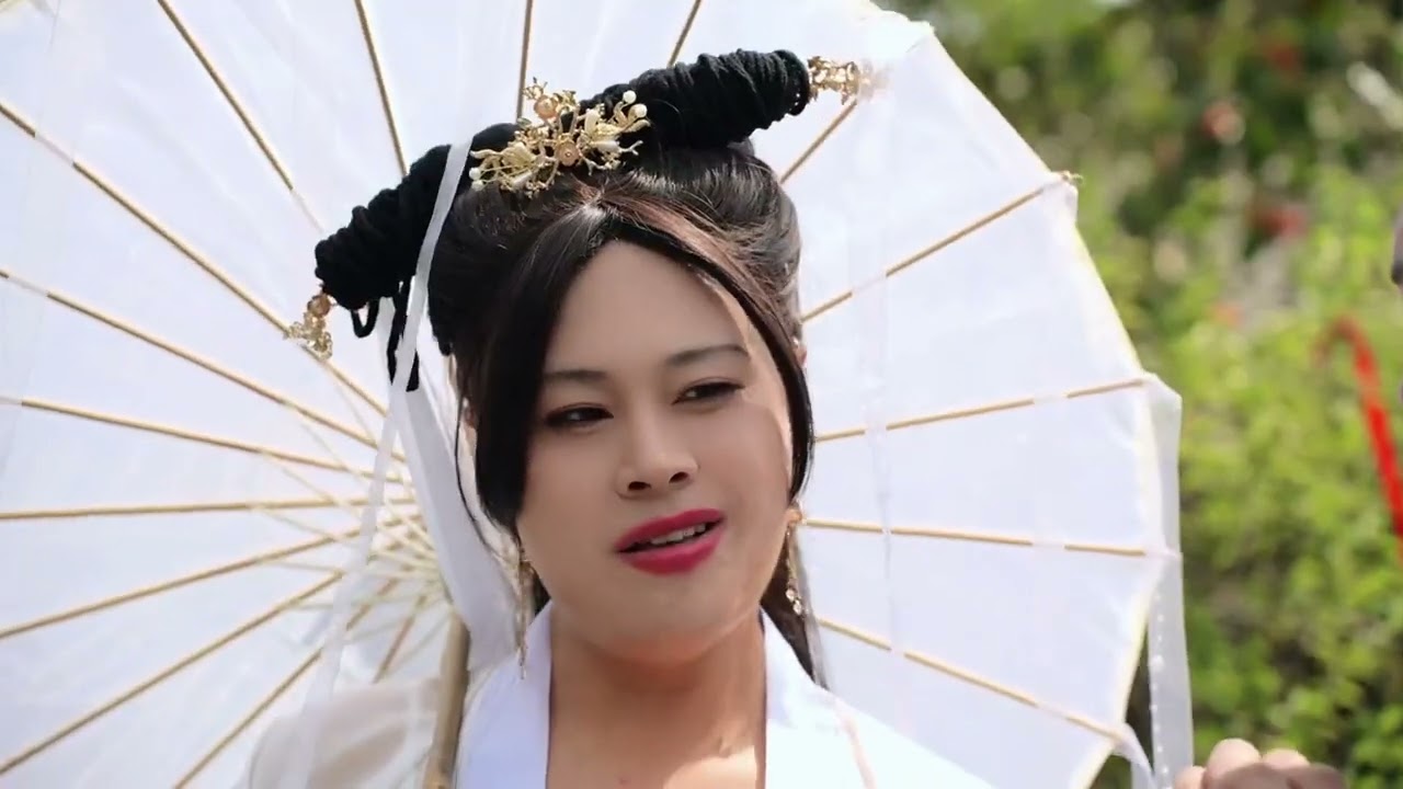 這個白素貞多少有點令人不適，原曲《千年等壹回》....
