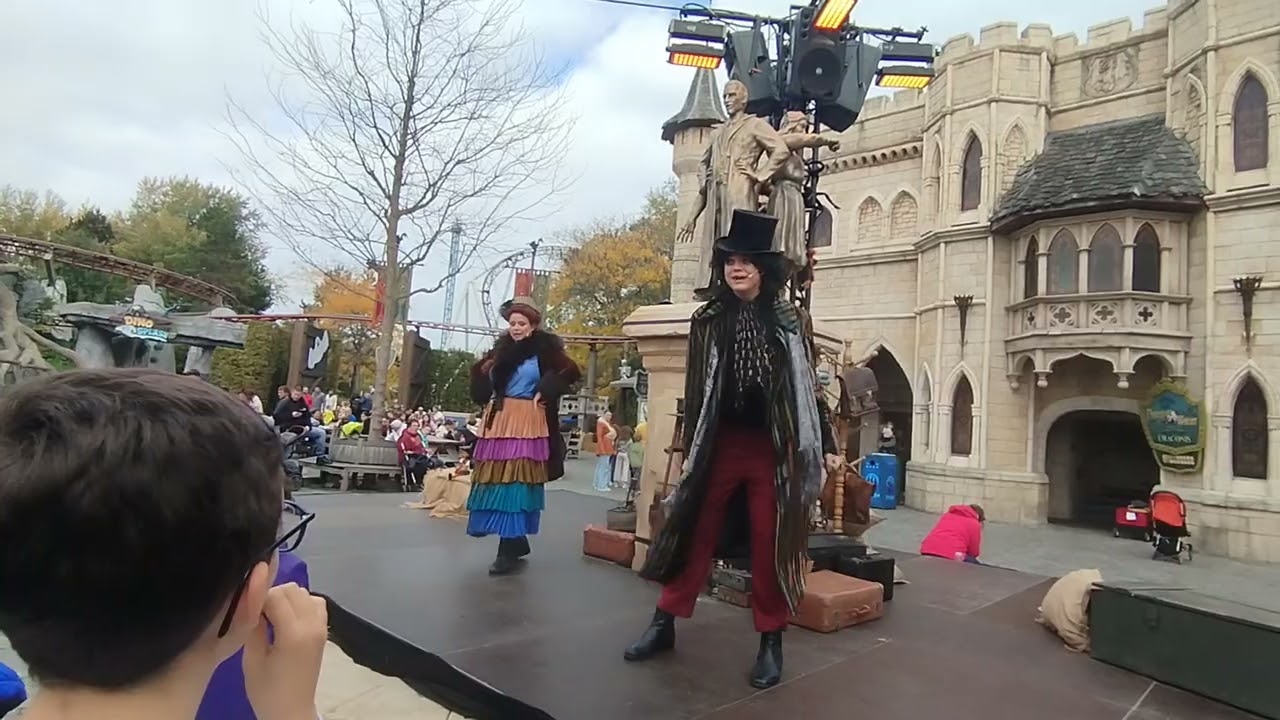 Fox & Trot vertellen in plopsaland  Belgium 