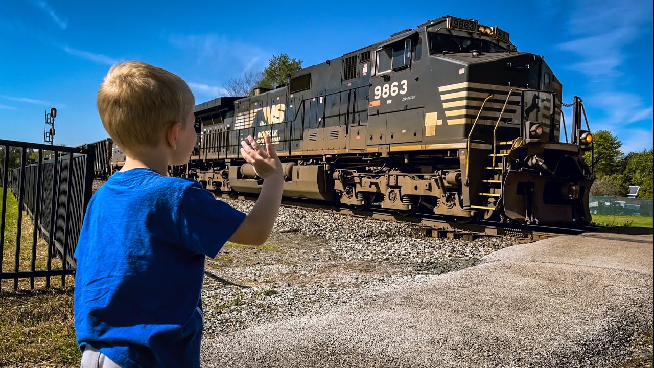 TRAIN TRACKING #16 | Spotting Multiple NORFOLK SOUTHERNS At The Iron Triangle With LEVI!