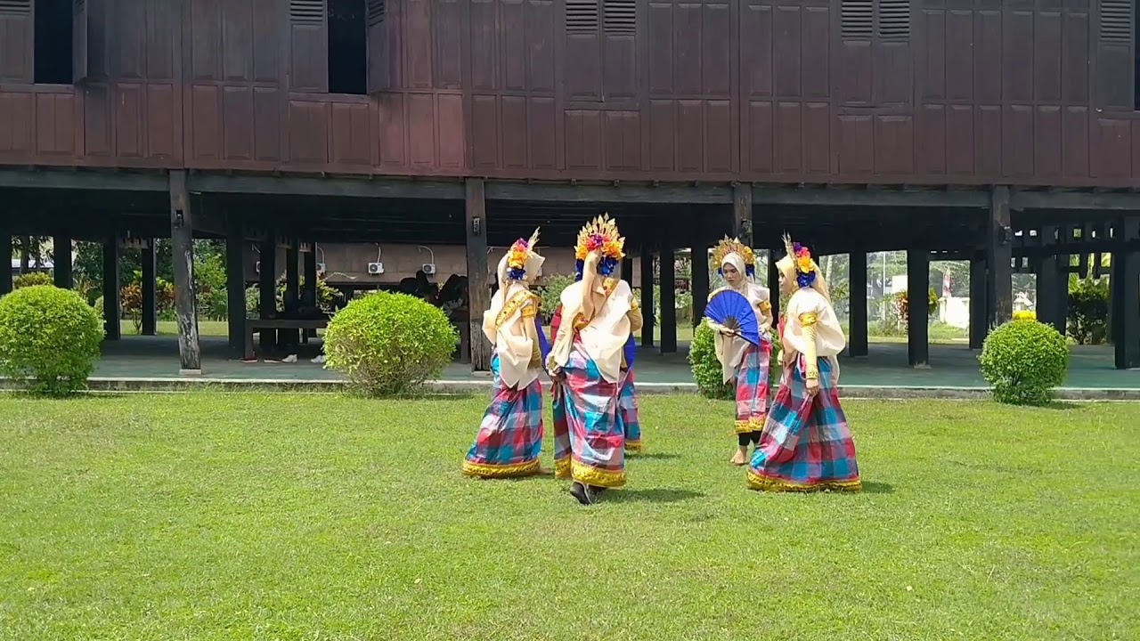 Tari Mappaddendang | Sulawesi Selatan