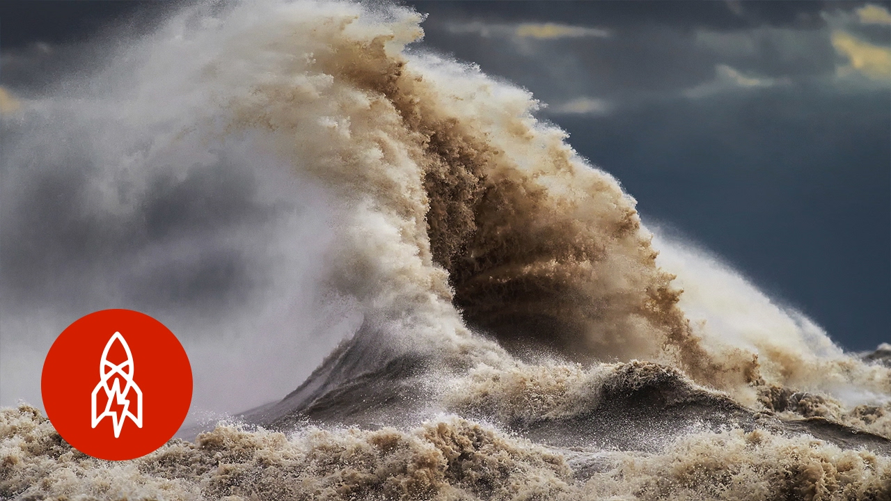 Photographing Liquid Mountains | That's Amazing