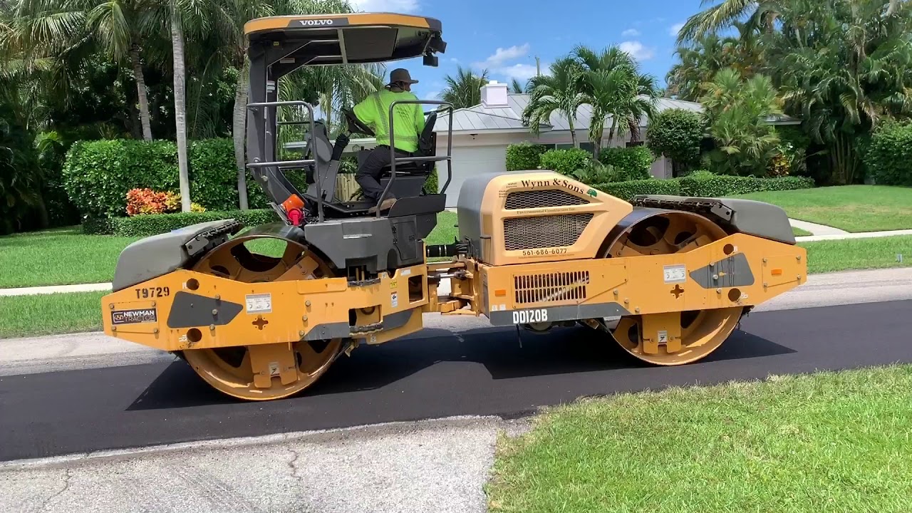How to lay down an asphalt road
