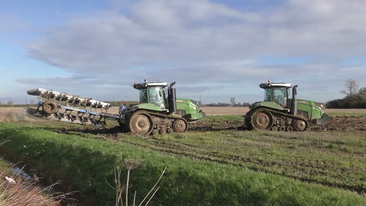 TWO FENDT 940 VARIO MT ONE PLOUGH