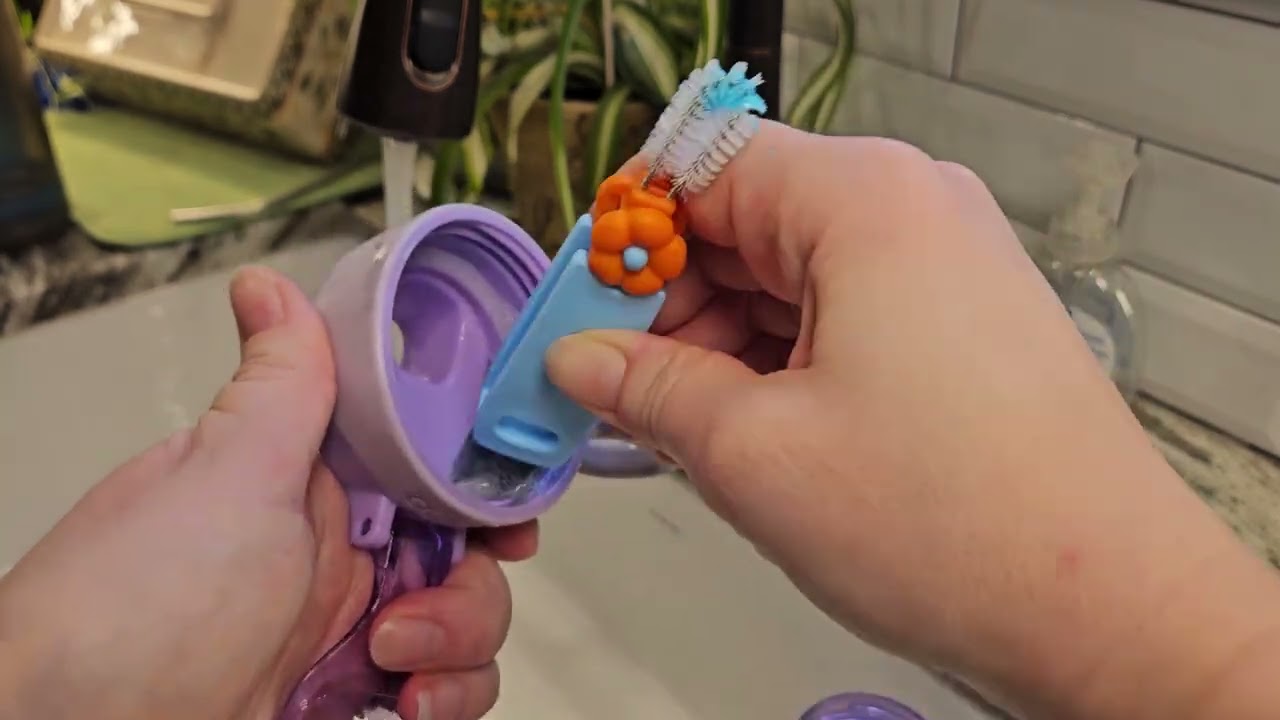 3 in 1 Cup Lid Cleaning Brush, Water Bottle Cleaning Brush