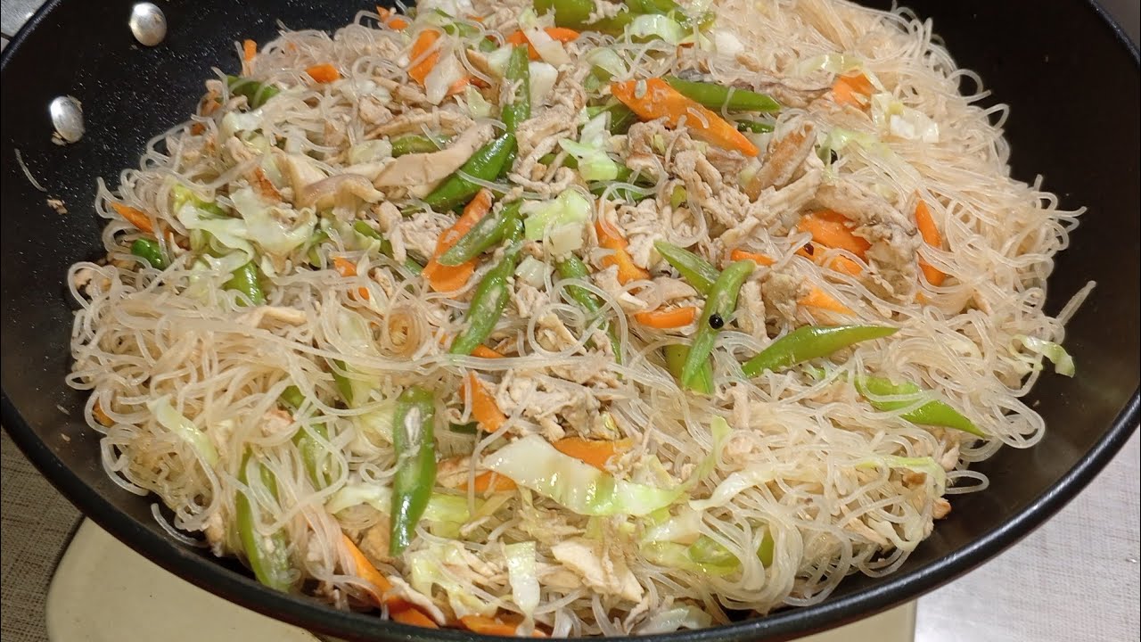 How To Cook Pancit Bihon Guisado With Chicken #tipidrecipes #shopeetagtowin 