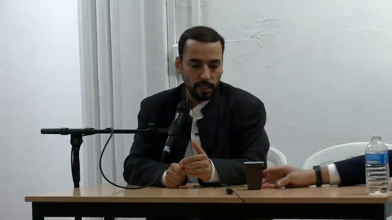 Conférence avec docteur Tayeb CHOUIREF