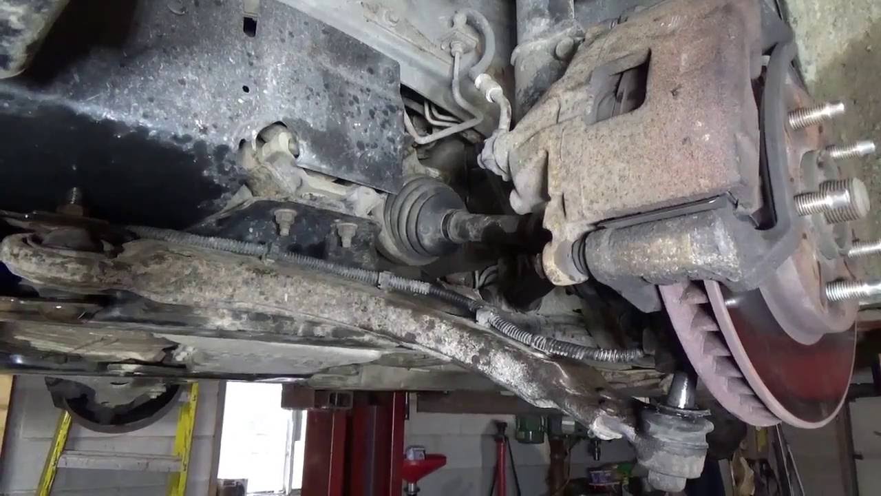 Замена нижнего рычага подвески Buick Century GM 2001 года