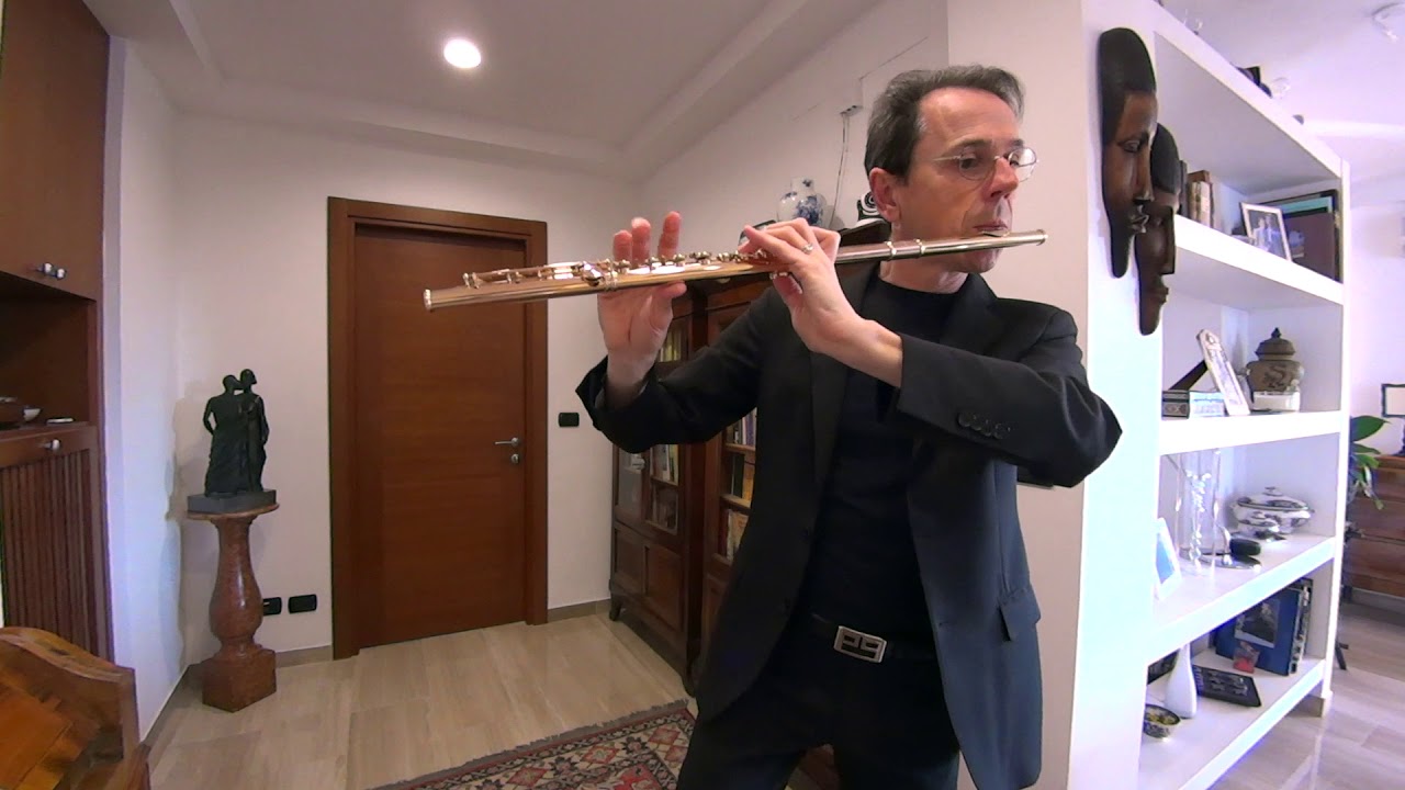 Giampaolo Pretto: The Quarantine Microconcerts - 1 - G. P. Telemann: Fantasia D major (HD)